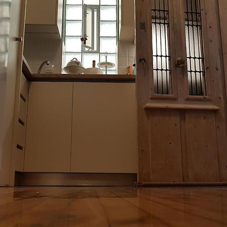 Konstantinos'S Luxury Vintage Apartment سالونيك المظهر الخارجي الصورة