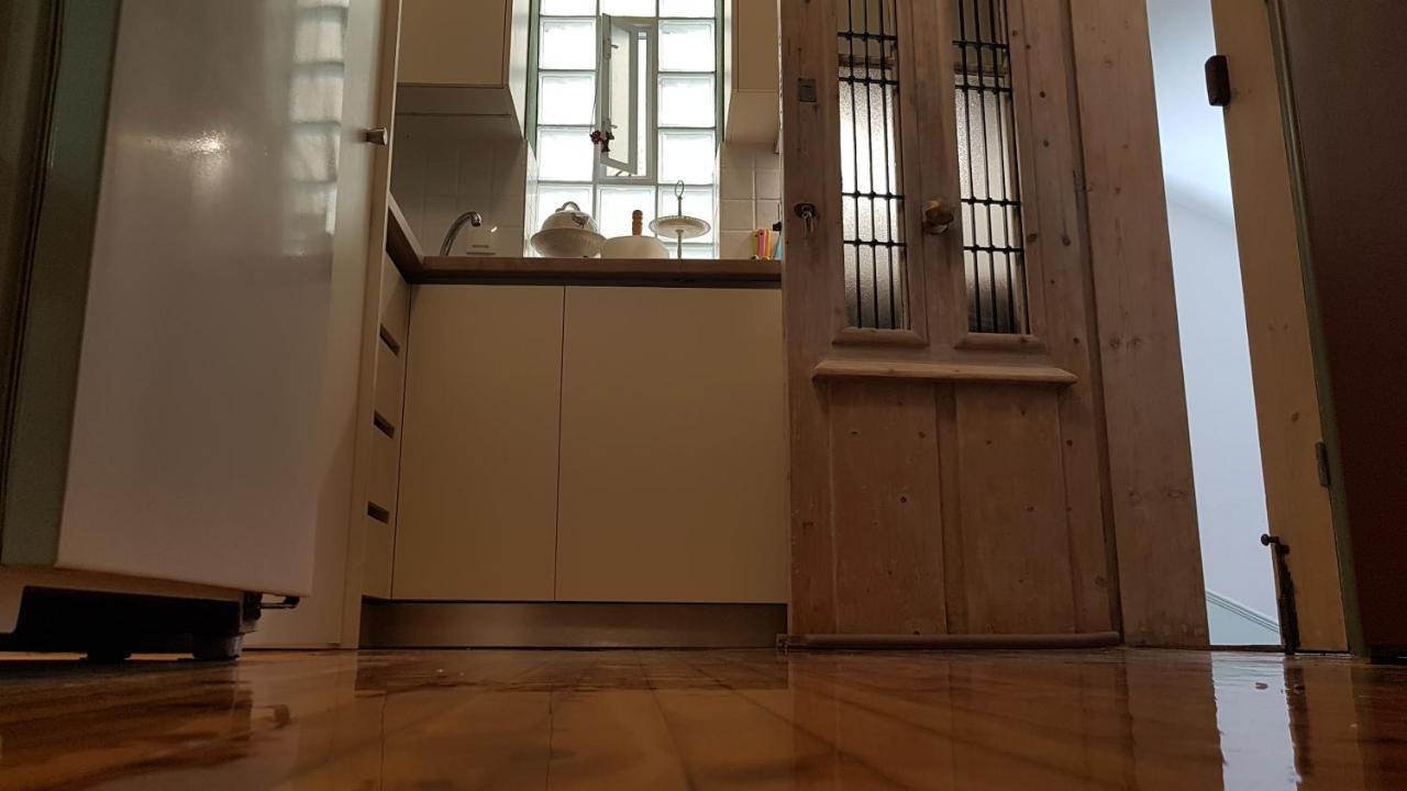 Konstantinos'S Luxury Vintage Apartment سالونيك المظهر الخارجي الصورة