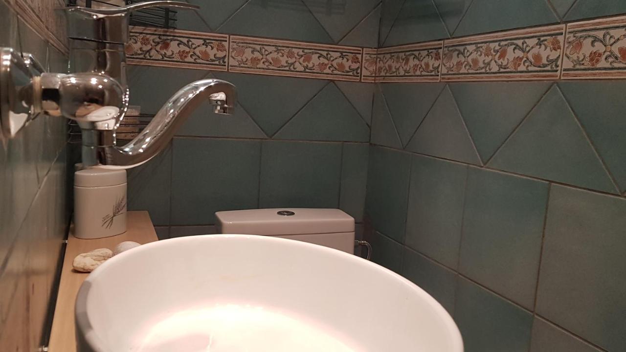 Konstantinos'S Luxury Vintage Apartment سالونيك المظهر الخارجي الصورة