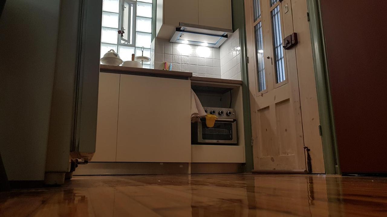 Konstantinos'S Luxury Vintage Apartment سالونيك المظهر الخارجي الصورة