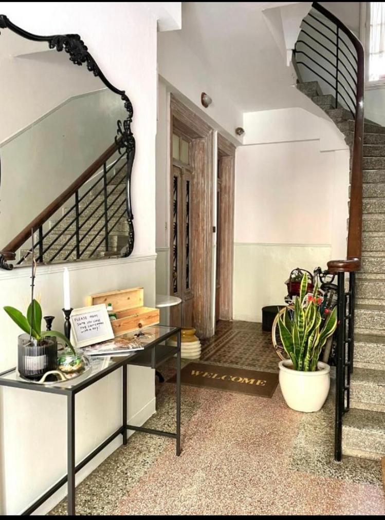 Konstantinos'S Luxury Vintage Apartment سالونيك المظهر الخارجي الصورة